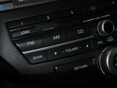 2013款 2.4L 自动 PE
