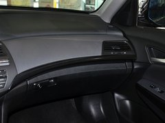 2013款 2.4L 自动 PE