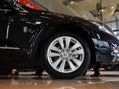 2013款 2.4L 自动 PE
