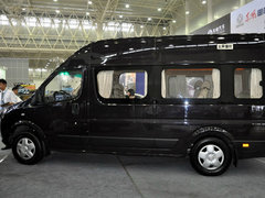 2012款 3.0T 手动 长轴高顶领尊版