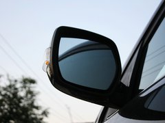 2012款 1.5T 手动 两驱精英型 5座