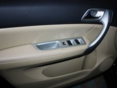 2012款 1.5T 手动 两驱精英型 5座