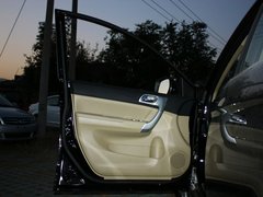 2012款 1.5T 手动 两驱精英型 5座