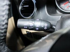 2012款 1.5T 手动 两驱精英型 5座