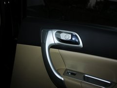 2012款 1.5T 手动 两驱精英型 5座