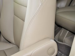 2012款 1.5T 手动 两驱精英型 5座