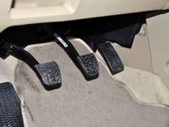 2012款 1.5T 手动 两驱精英型 5座