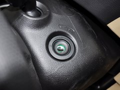 2012款 1.5T 手动 两驱精英型 5座