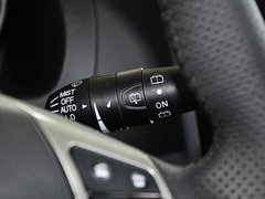2012款 1.5T 手动 两驱精英型 5座