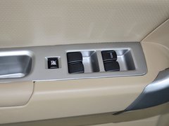 2012款 1.5T 手动 两驱精英型 5座