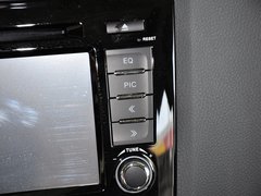 2012款 1.5T 手动 两驱精英型 5座