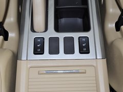 2012款 1.5T 手动 两驱精英型 5座