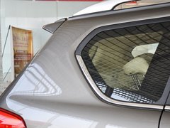 2012款 1.5T 手动 两驱精英型 5座