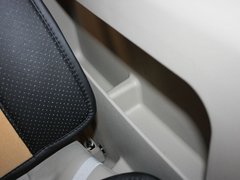 2012款 2.0T 手动 汽油公务型 7座