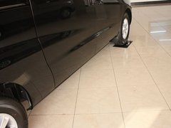 2012款 2.0T 手动 汽油公务型 7座