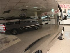 2012款 2.0T 手动 汽油公务型 7座