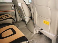 2012款 2.0T 手动 汽油公务型 7座