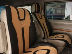 2012款 2.0T 手动 汽油公务型 7座