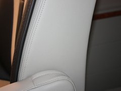 2012款 2.0T 手动 汽油公务型 7座