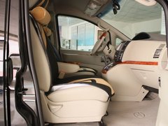 2012款 2.0T 手动 汽油公务型 7座