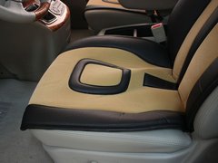 2012款 2.0T 手动 汽油公务型 7座