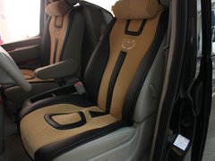 2012款 2.0T 手动 汽油公务型 7座