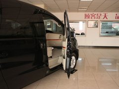 2012款 2.0T 手动 汽油公务型 7座
