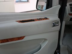 2012款 2.0T 手动 汽油公务型 7座