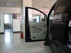 2012款 2.0T 手动 汽油公务型 7座