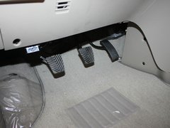 2012款 2.0T 手动 汽油公务型 7座