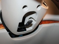 2012款 2.0T 手动 汽油公务型 7座