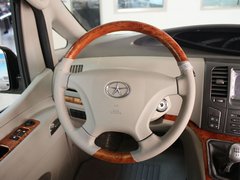 2012款 2.0T 手动 汽油公务型 7座