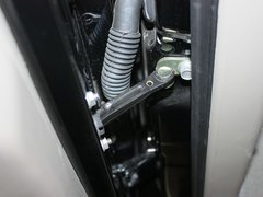 2012款 2.0T 手动 汽油公务型 7座