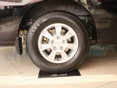 2012款 2.0T 手动 汽油公务型 7座