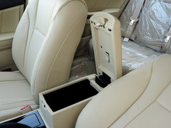2012款 1.5T DCT 尊贵型