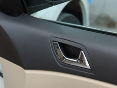 比亚迪G6 2012款 1.5T DCT 尊贵型