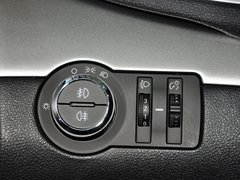 昂科拉 2013款 1.4T 自动 都市精英型 5座