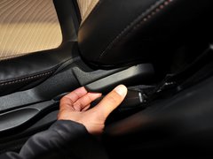 2013款 1.4T GL 自动 都市领先型 5座