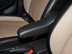 2013款 1.4T GL 自动 都市领先型 5座