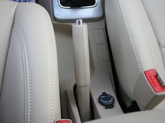 2013款 1.5L 手动 豪华型
