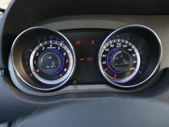 2013款 1.5L 手动 豪华型