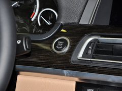 2013款 730Li 3.0L 领先型