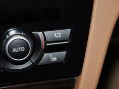2013款 730Li 3.0L 领先型