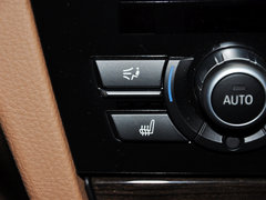 2013款 730Li 3.0L 领先型