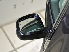 2013款 730Li 3.0L 豪华型