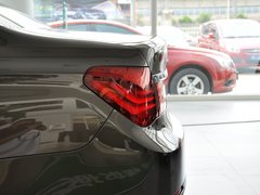 2013款 730Li 3.0L 豪华型
