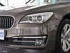 2013款 730Li 3.0L 豪华型