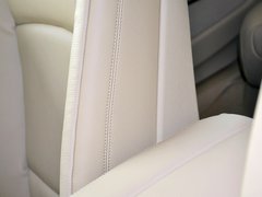 2013款 730Li 3.0L 豪华型