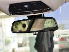 2013款 730Li 3.0L 豪华型
