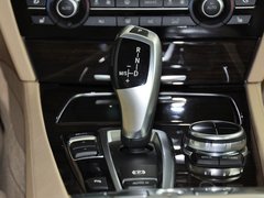 2013款 730Li 3.0L 豪华型
